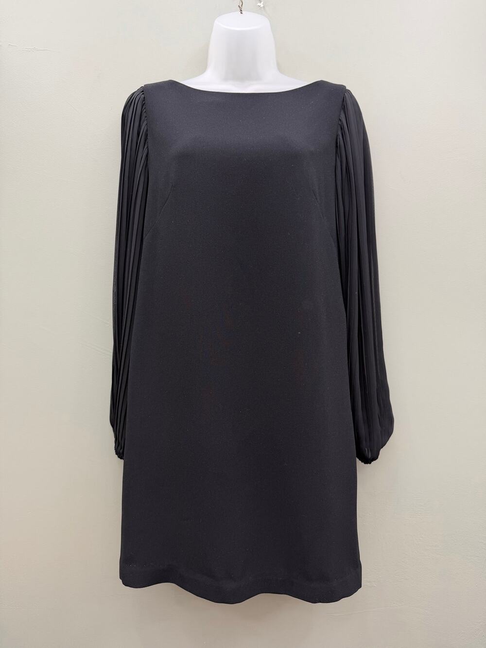 White House Black Market Black Shift Dress 6 Pleated Balloon Sleeve Lined LBD